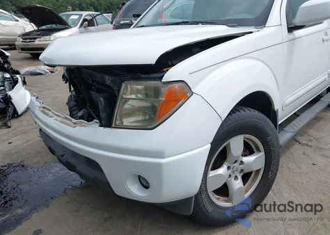 2006 Nissan Frontier Le z USA, uszkodzony, nr VIN 1N6AD07U56C469106